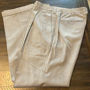 Natural Issue khakis!